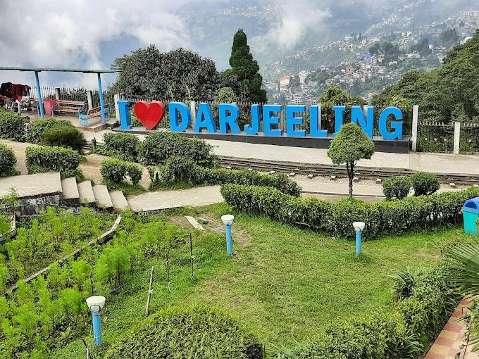 DAY 05: DARJEELING – NEW JALPAIGURI STATION / BAGDOGRA AIRPORT (98 KMS / 3 HRS)