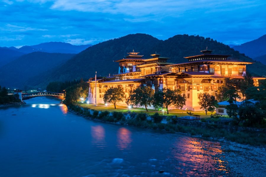 AMAZING BHUTAN : 7N / 8D (3 STAR PACKAGE BY ROAD )CUSTOMISE PACKAGE AVAILABLE)