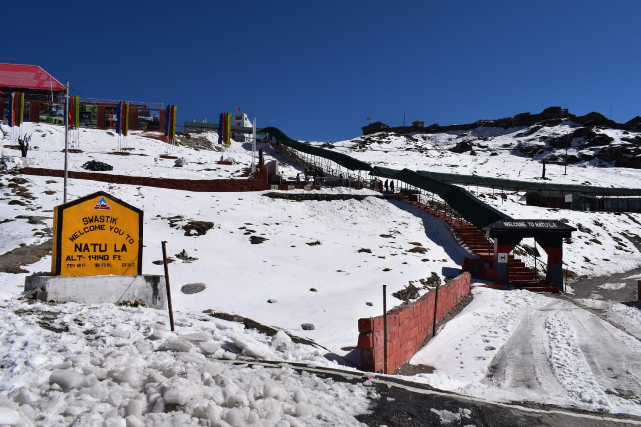 DAY 02: GANGTOK SIGHTSEEING - TSOMGO LAKE & BABA MANDIR