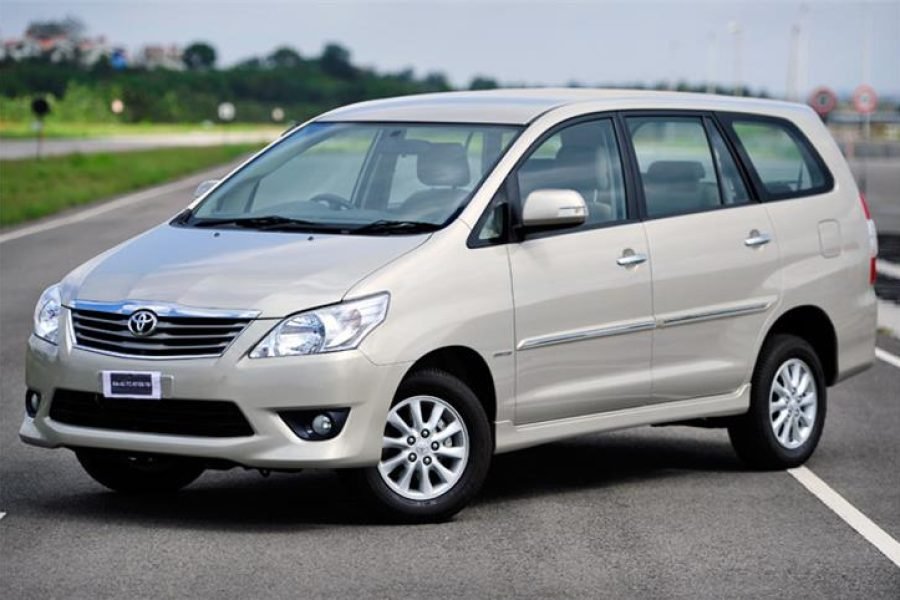 PURI LOCAL CAR  INNOVA